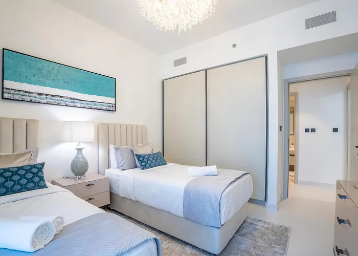 Veluxa - Luxe 2Bed With Private Beach