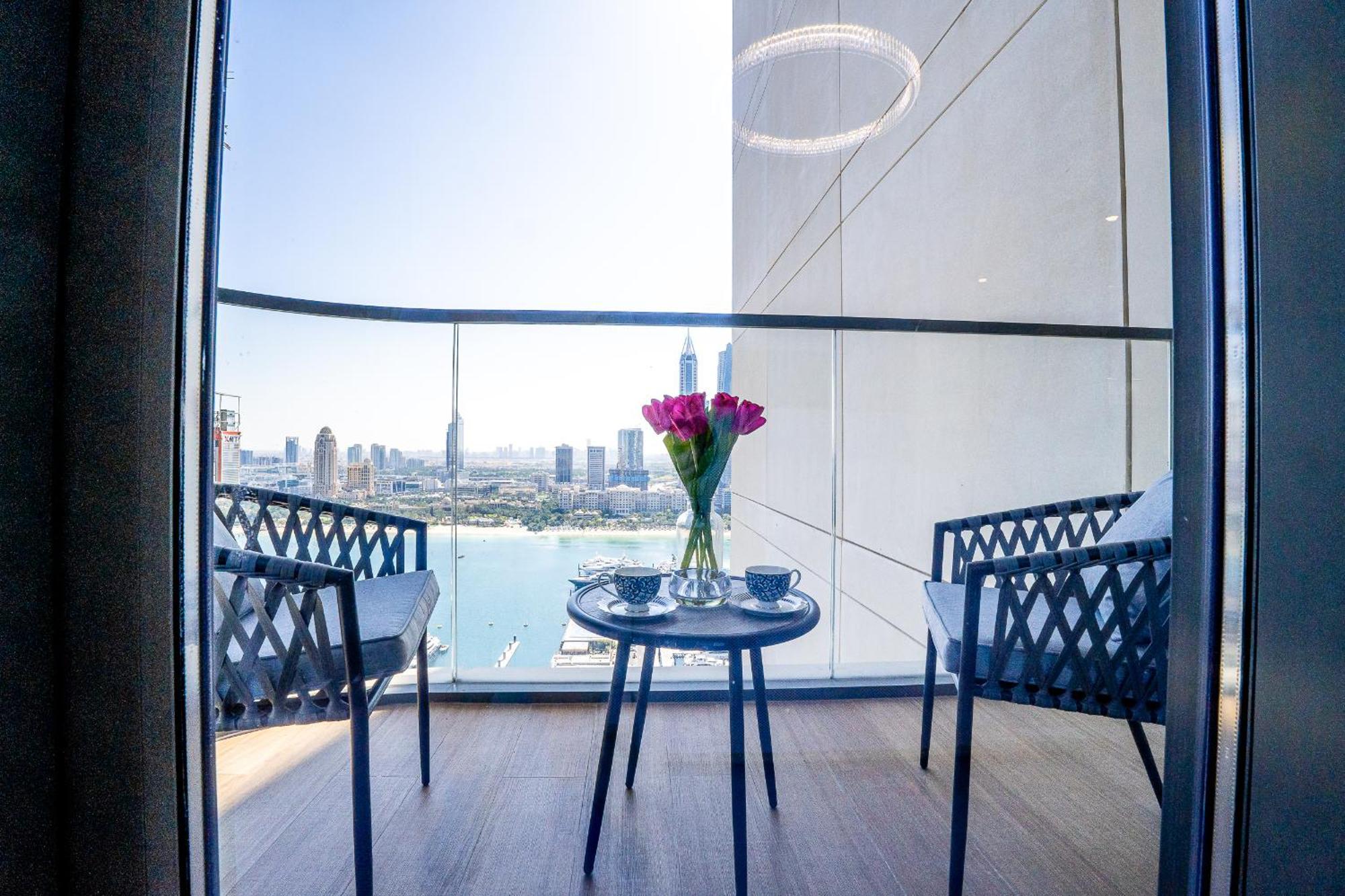 Апартаменти Veluxa - Luxe 2bed With Private *